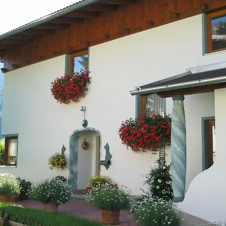 Apartment Haus Erika Fulpmes