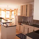 شقة Haus Erika *